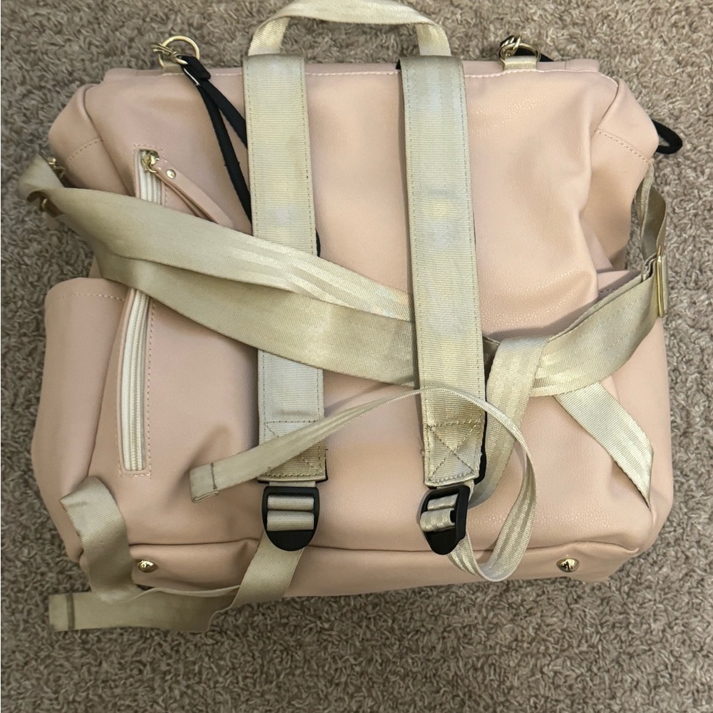 Petunia Pickle Bottom Diaper Bag - Picture 2 of 5